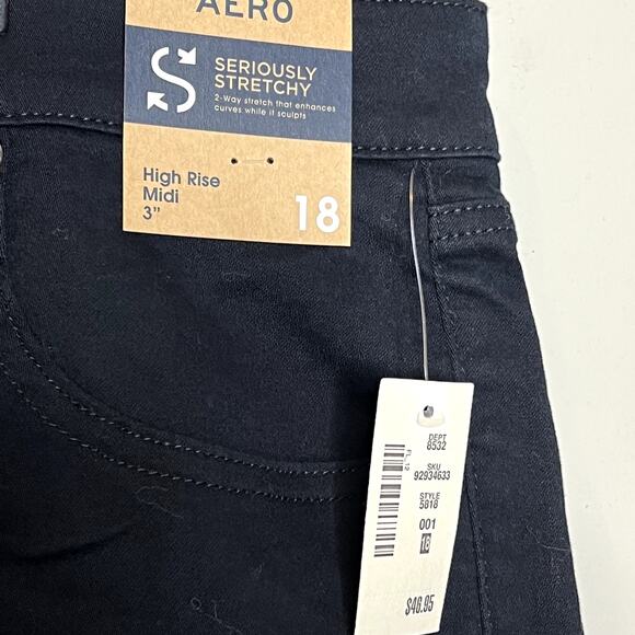 NWT Aeropostale Black Seriously Stretch High Rise Midi 3" Zip Fly Denim Short - Picture 3 of 3